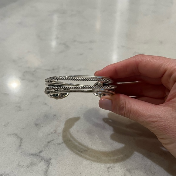 David Yurman Crossover Wide Cuff - Picture 2 of 6